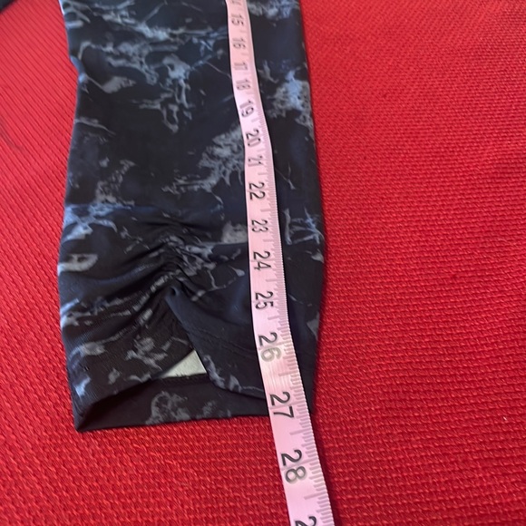 Calvin Klein performance pants - Picture 8 of 8